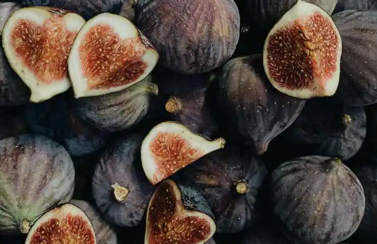 Quantos figos podem ser comidos por dia e qual é a maneira correta de comê-los?